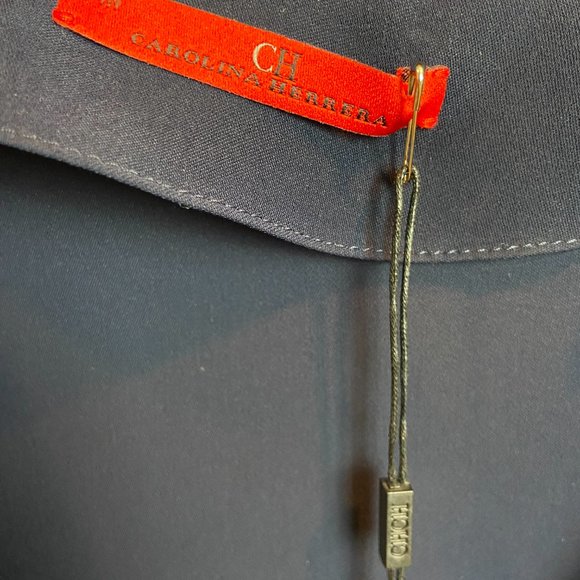 NWT Carolina Herrera Navy Blue and White Ruffle Sleeve Dress, Size M - Picture 3 of 7